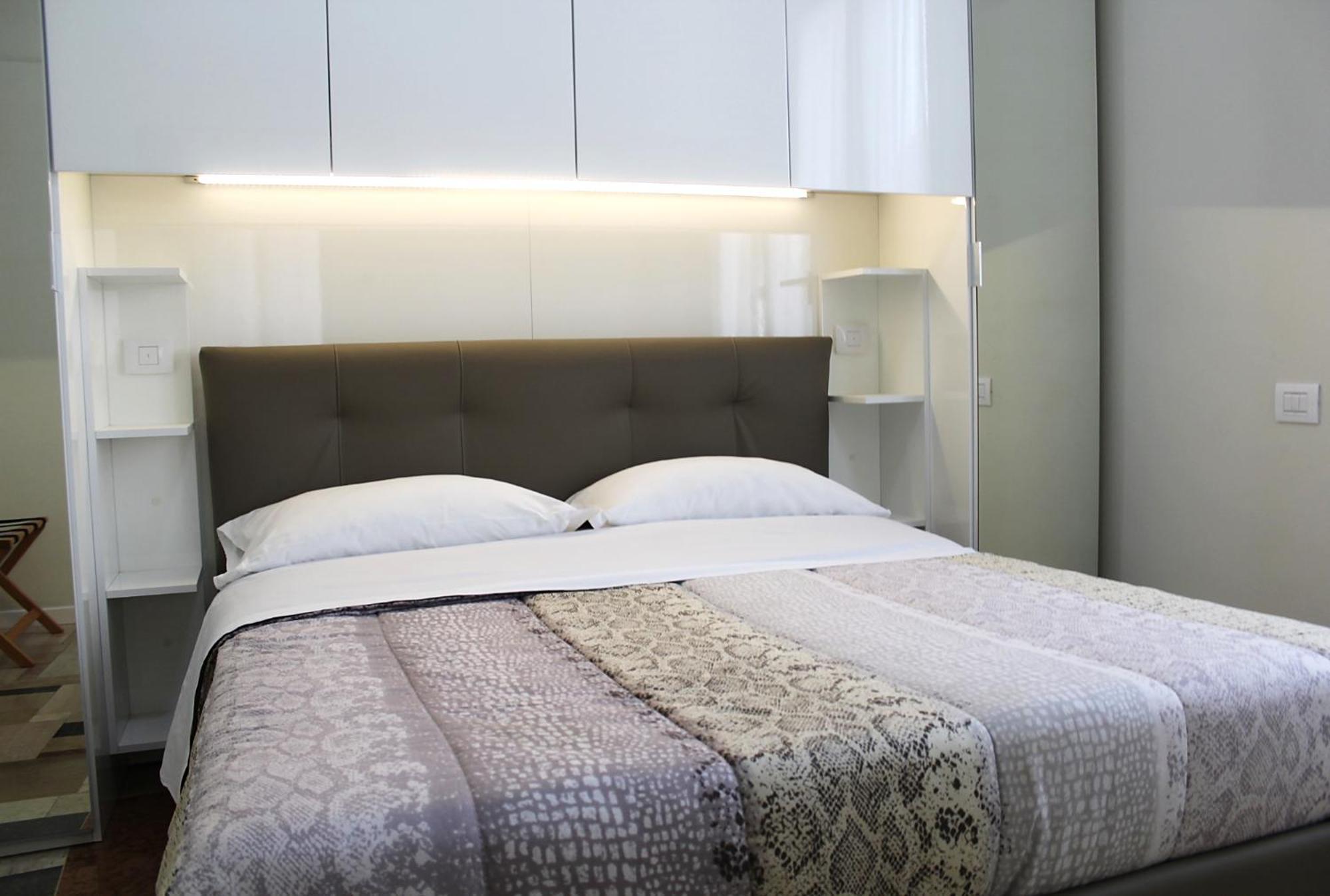 Apartments Porta Venezia - Milan Downtown Экстерьер фото